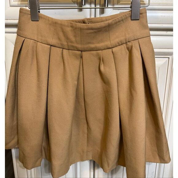 Zara Women's Double Button Pleated Skater Mini Skirt Tan Size 6 - Picture 1 of 12